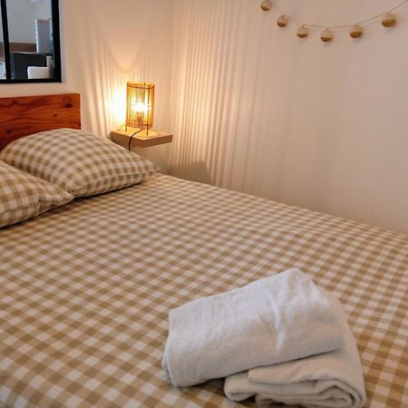 Les Studios De La Gare Linge Cafe The Inclus Wifi Vannes Bagian luar foto