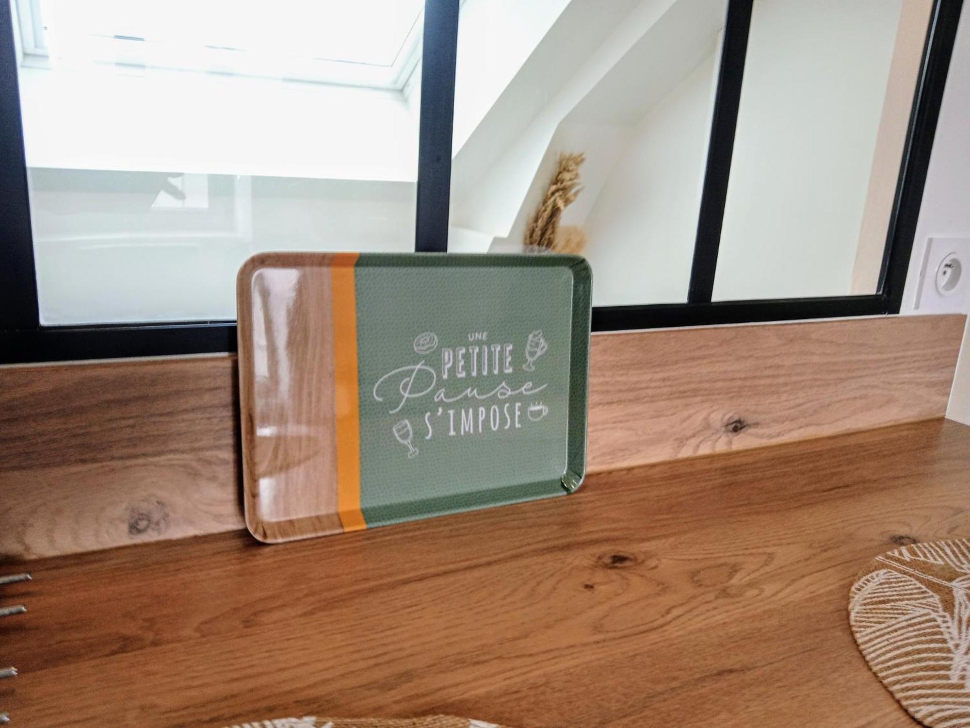 Les Studios De La Gare Linge Cafe The Inclus Wifi Vannes Bagian luar foto