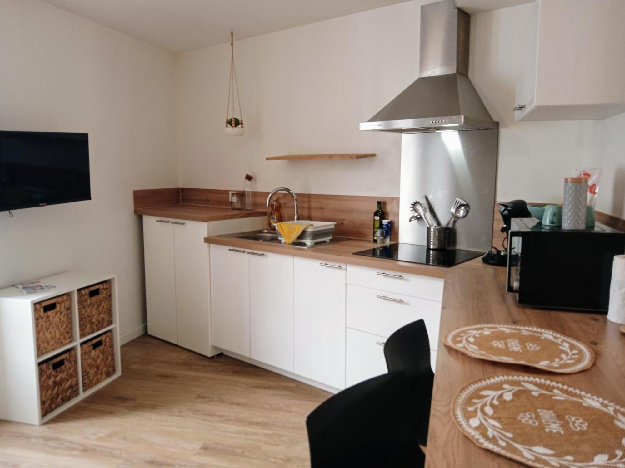 Les Studios De La Gare Linge Cafe The Inclus Wifi Vannes Bagian luar foto